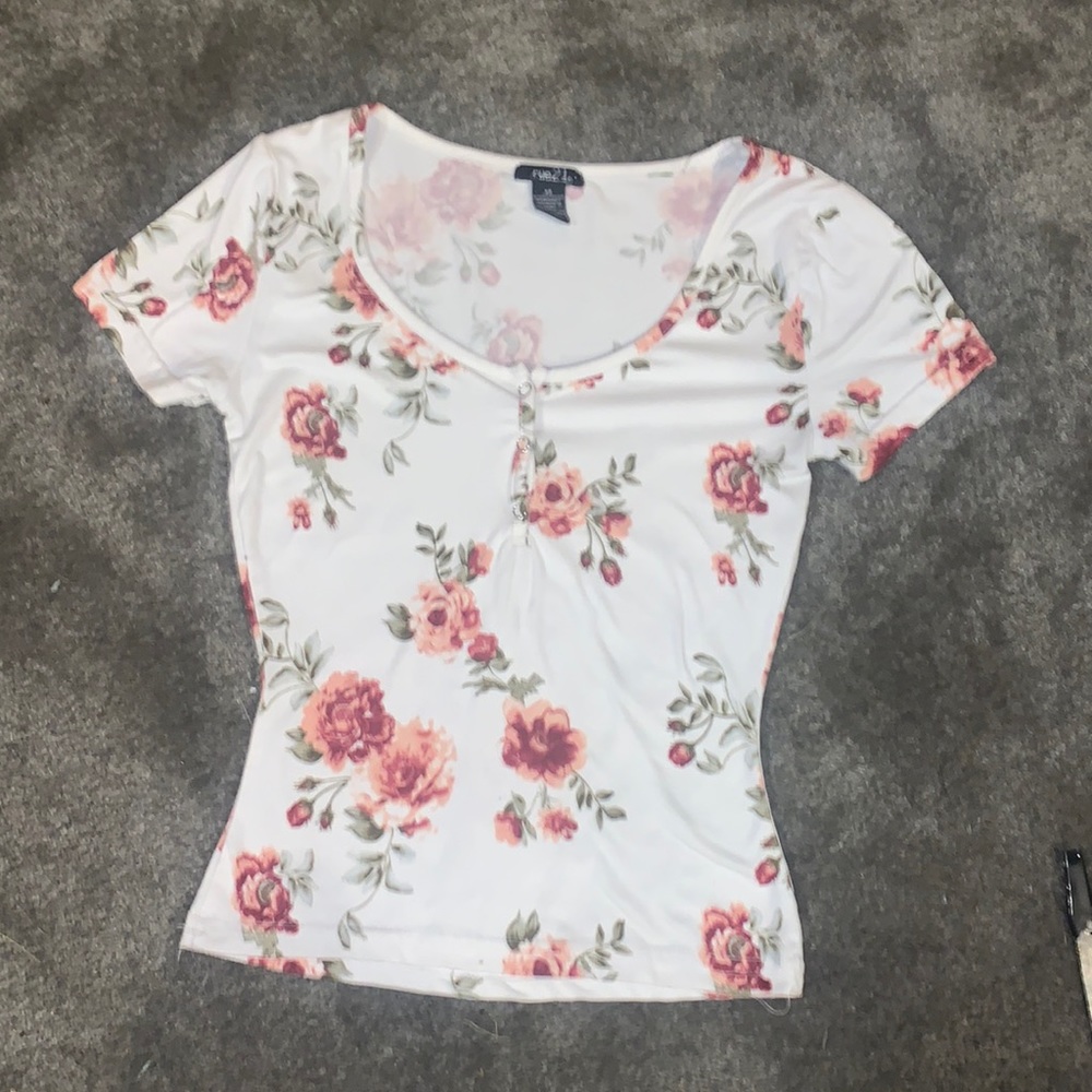 Button Cropped Rue 21 Shirt